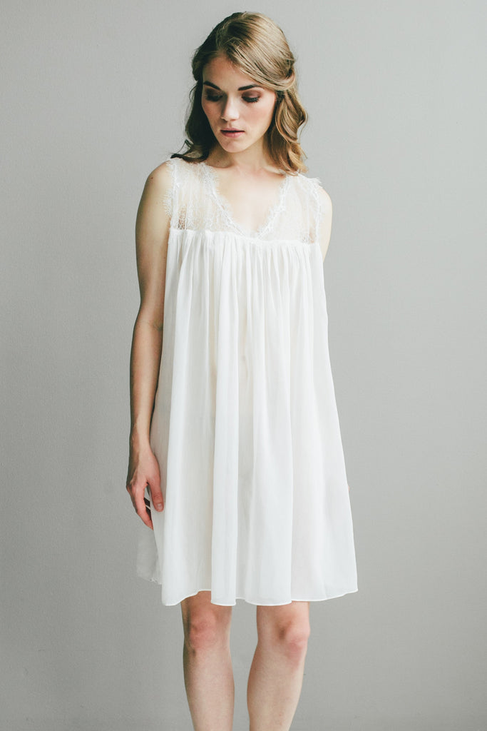Elegant Lace Slip: Women's Silk and Cotton Sleep Dress